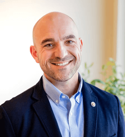 Justin Voris, MD